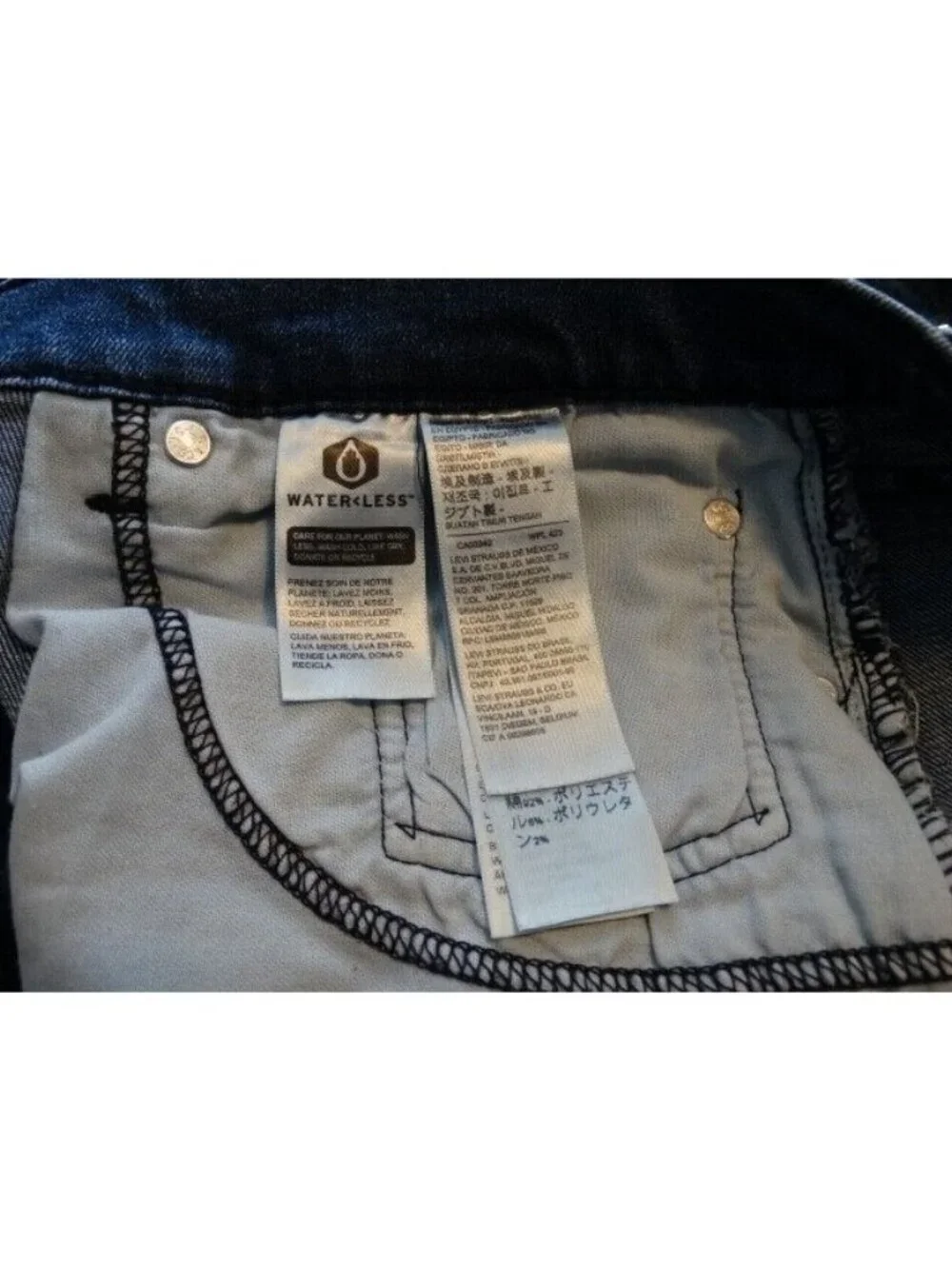 Levis levi men